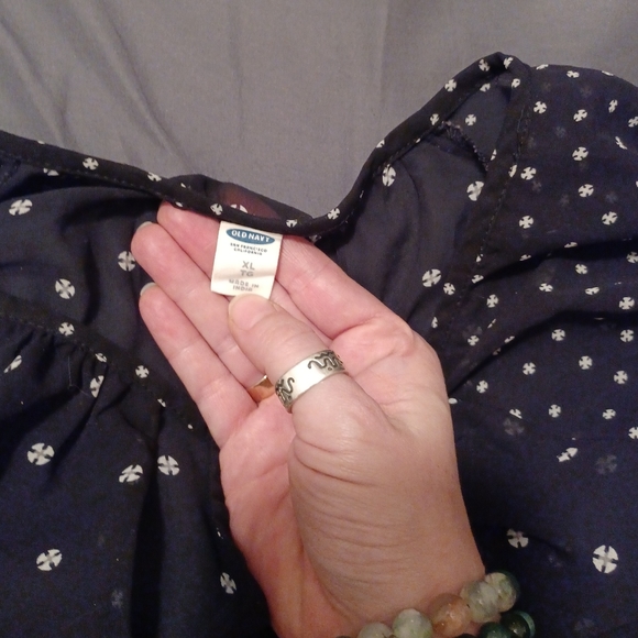 Old Navy XL Black Long Sleeve Blouse - Picture 4 of 4